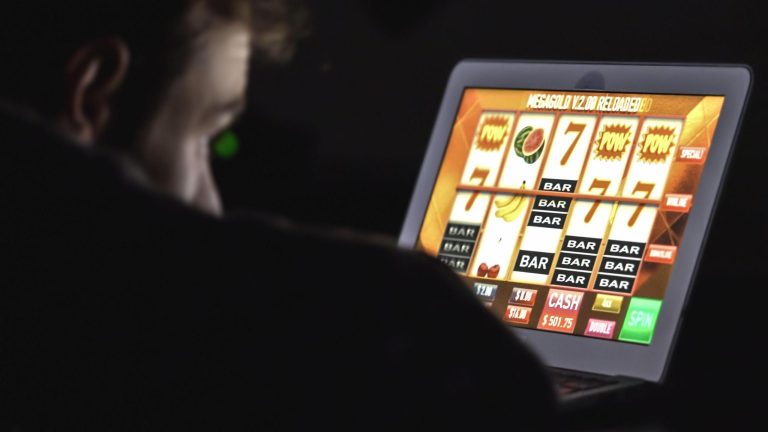 Online Slot